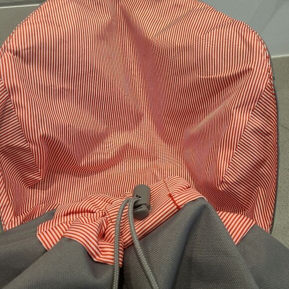 Herschel Supply Co. Retreat backpack - Picture 7 of 9